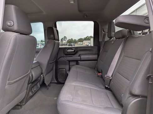 Used 2024 Chevrolet Silverado 2500 Custom w/ Custom Value Package image 26