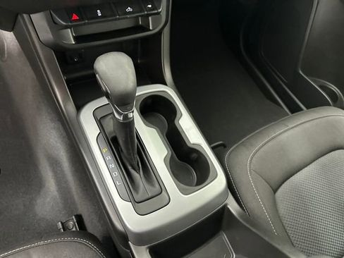 Used 2022 Chevrolet Colorado LT w/ LT Convenience Package image 25