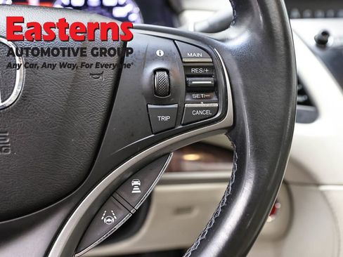 Used 2016 Acura RLX Sport Hybrid w/ Technology Pkg image 16