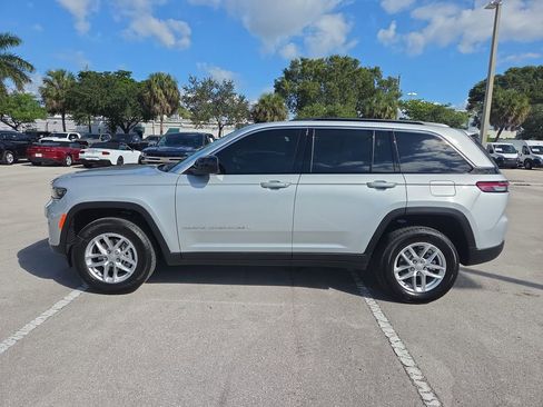 New 2025 Jeep Grand Cherokee Laredo X image 8