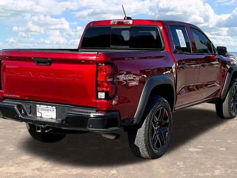 Used 2024 Chevrolet Colorado Trail Boss w/ Technology Package AWD/4WD image 8
