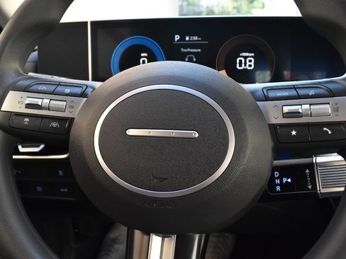 Used 2025 Hyundai Sonata SEL FWD image 29