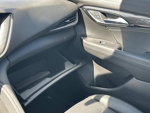 Certified 2023 Buick Envision Essence FWD image 30