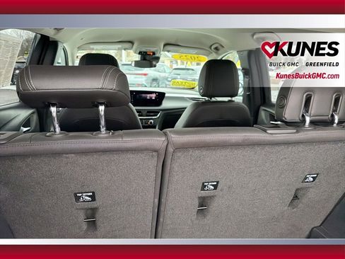 Used 2025 Buick Encore GX Preferred image 35