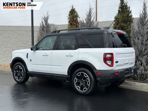 Used 2025 Ford Bronco Sport Outer Banks image 5