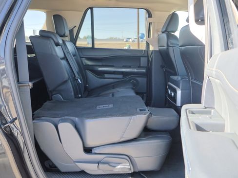 Certified 2024 Ford Expedition Max XLT image 35