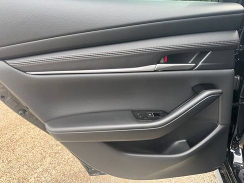 New 2026 MAZDA MAZDA3 s Sport FWD image 19
