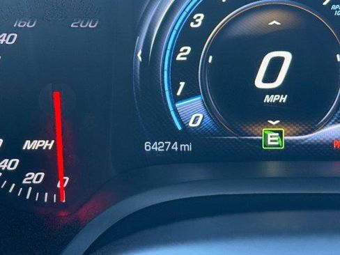 Used 2018 Chevrolet Corvette Stingray Coupe w/ 1LT image 28