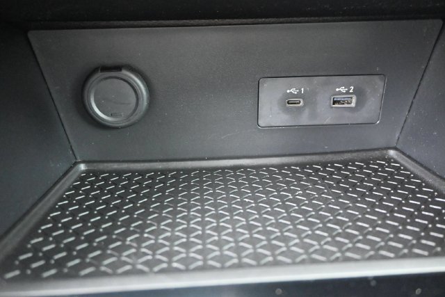 Used 2024 Nissan Pathfinder SV FWD image 17