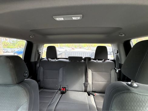 Used 2023 Chevrolet Silverado 1500 Custom image 28