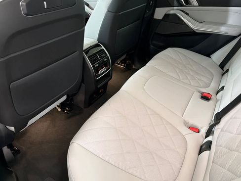 New 2026 BMW X5 xDrive40i AWD/4WD image 4