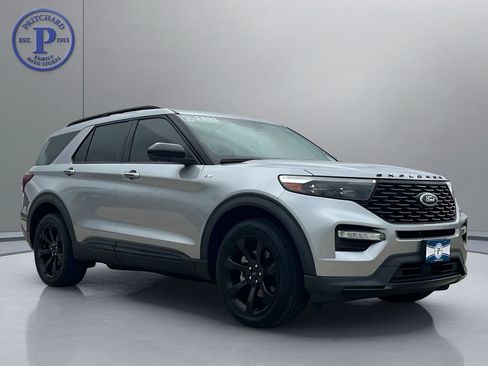 Used 2023 Ford Explorer ST-Line w/ Class IV Trailer Tow Package AWD/4WD image 1