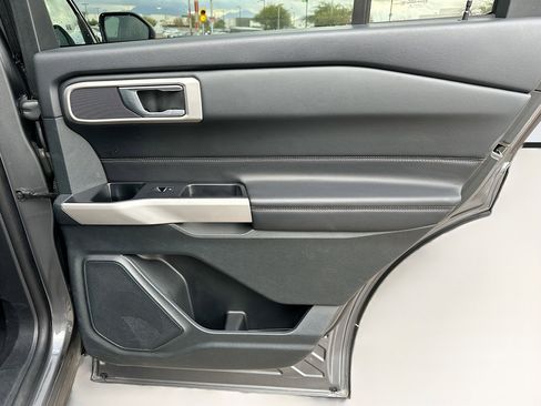 Used 2024 Ford Explorer XLT w/ Equipment Group 202A image 30