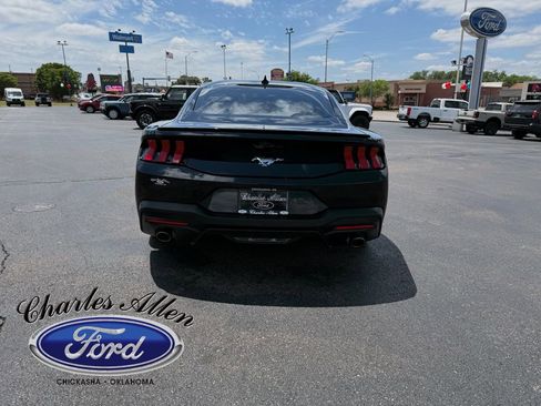 Used 2024 Ford Mustang Premium RWD image 4