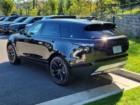 Used 2026 Land Rover Range Rover Velar S image 12