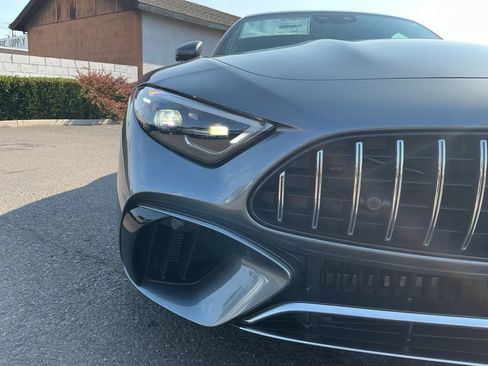 New 2026 Mercedes-Benz SL 63 AMG 4MATIC image 3