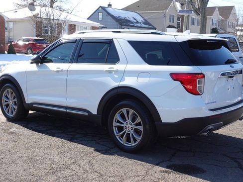 Used 2020 Ford Explorer Limited image 2