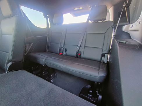 Used 2025 Chevrolet Tahoe LT image 26