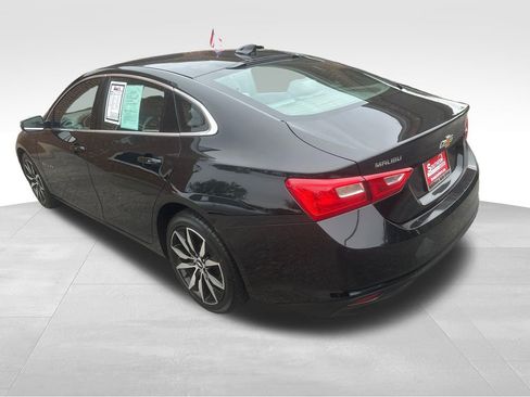 Used 2018 Chevrolet Malibu LT FWD image 18