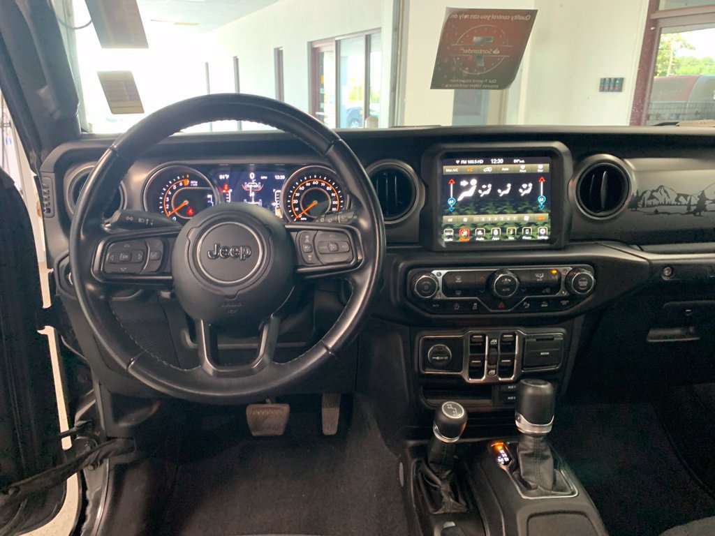 Used 2022 Jeep Wrangler Unlimited Sport AWD/4WD image 10