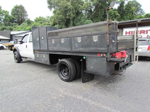 Used 2006 Ford F450 4x4 Crew Cab Super Duty image 3