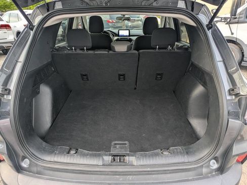 Used 2021 Ford Escape SE AWD/4WD image 17