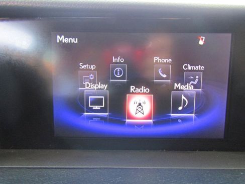 Used 2015 Lexus IS 250 w/ F-Sport Package RWD image 18