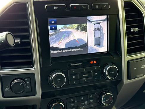 Used 2021 Ford F250 Lariat w/ Tremor Off-Road Package AWD/4WD image 26