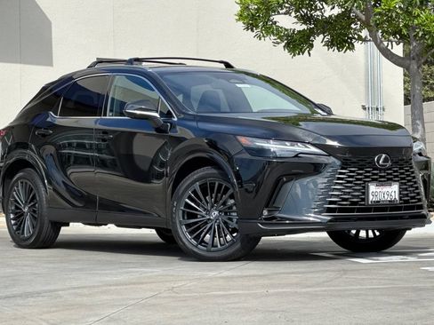 Used 2025 Lexus RX 350h w/ Convenience Package AWD/4WD image 2