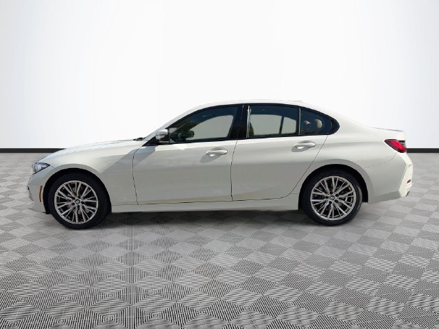 Used 2023 BMW 330i xDrive Sedan w/ Driving Assistance Package AWD/4WD image 3