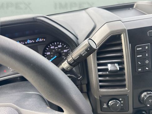 Used 2021 Ford F250 XL w/ Power Equipment Group image 15