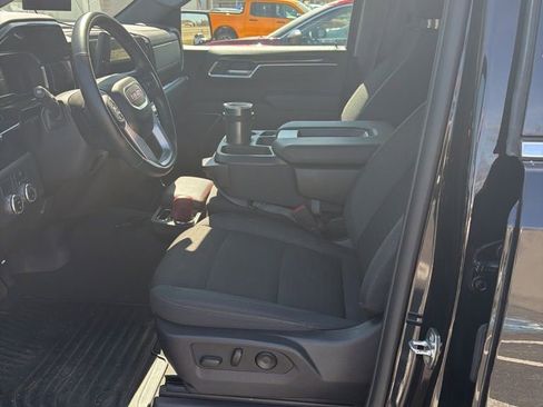 Used 2024 GMC Sierra 1500 SLE image 8