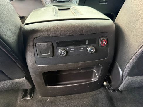 Used 2017 Chevrolet Tahoe LT AWD/4WD image 14