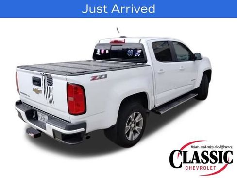 Used 2018 Chevrolet Colorado Z71 image 11