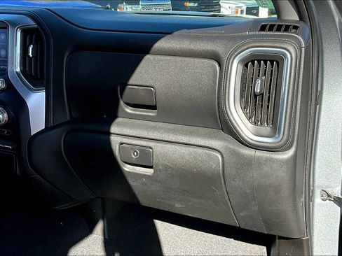 Used 2020 GMC Sierra 1500 Elevation w/ Elevation Value Package image 18