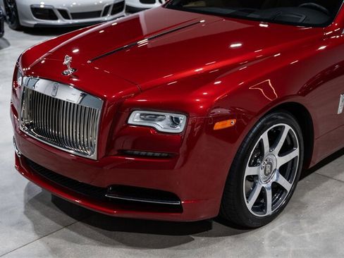 Used 2019 Rolls-Royce Wraith RWD image 11