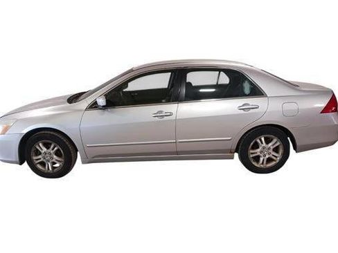 Used 2006 Honda Accord SE image 2
