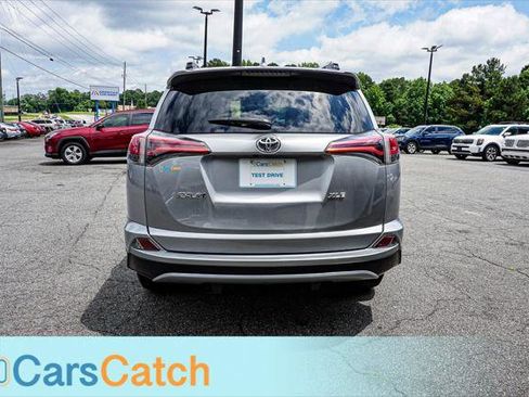 Used 2016 Toyota RAV4 XLE FWD image 14