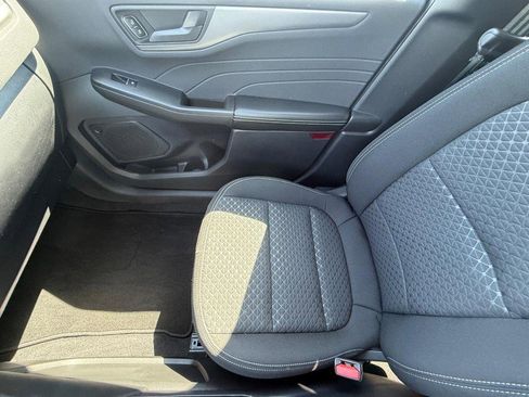 Certified 2023 Ford Escape Active AWD/4WD image 24