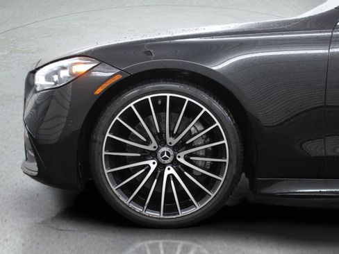 Used 2022 Mercedes-Benz S 580 4MATIC Sedan image 6