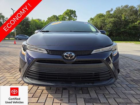 Used 2024 Toyota Corolla LE FWD image 2