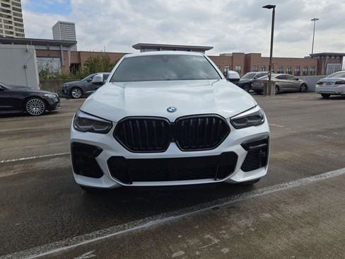 Used 2023 BMW X6 xDrive40i w/ M Sport Package image 2