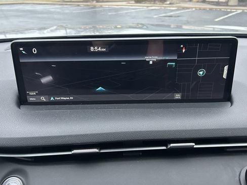 Used 2022 Genesis GV70 2.5T w/ Advanced Package image 14