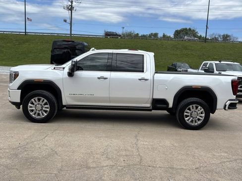 Used 2022 GMC Sierra 2500 Denali w/ Denali Ultimate Package AWD/4WD image 11