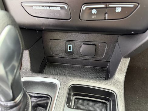 Used 2018 Ford Escape SE AWD/4WD image 21