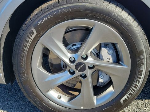 Certified 2026 Genesis GV70 2.5T Select image 25