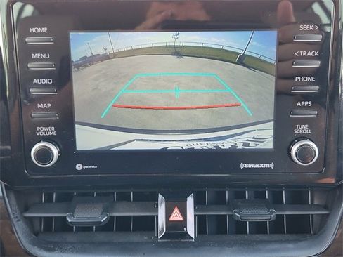 Used 2022 Toyota Corolla Cross L image 19