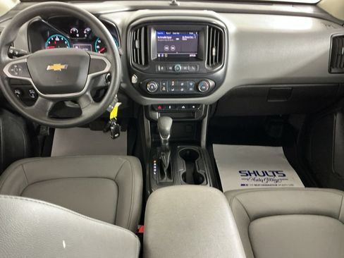 Used 2022 Chevrolet Colorado W/T w/ WT Convenience Package AWD/4WD image 21