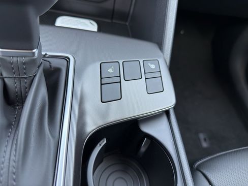 New 2026 Kia Sportage EX FWD image 13