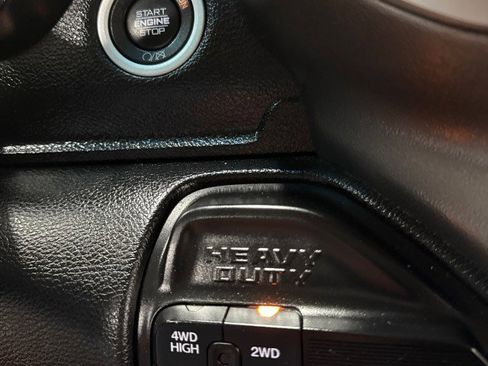 Used 2019 RAM 2500 Big Horn image 22